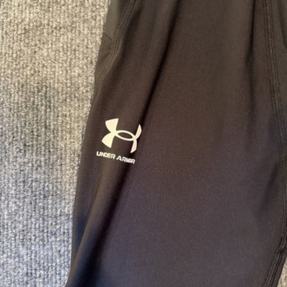Under Armour Men's Heatgear 3/4 Legging Compression Pants Black Large #166 - Picture 3 of 7